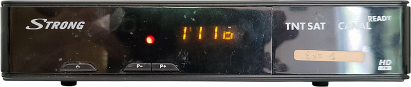 Décodeur réparé (avec son écran un peu de travers