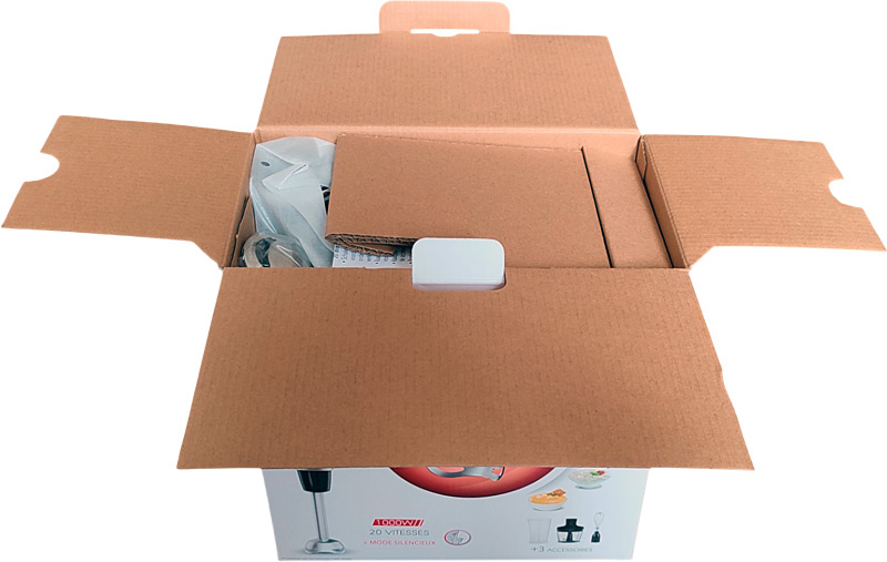 Ouverture de la boîte du Quickchef 3 en 1 1000 W DD673810