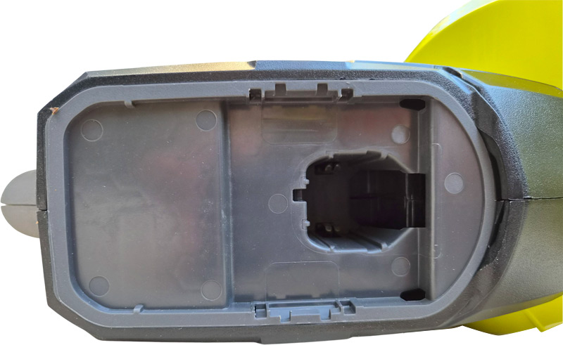 Connecteur pour la batterie ONe+ 18V