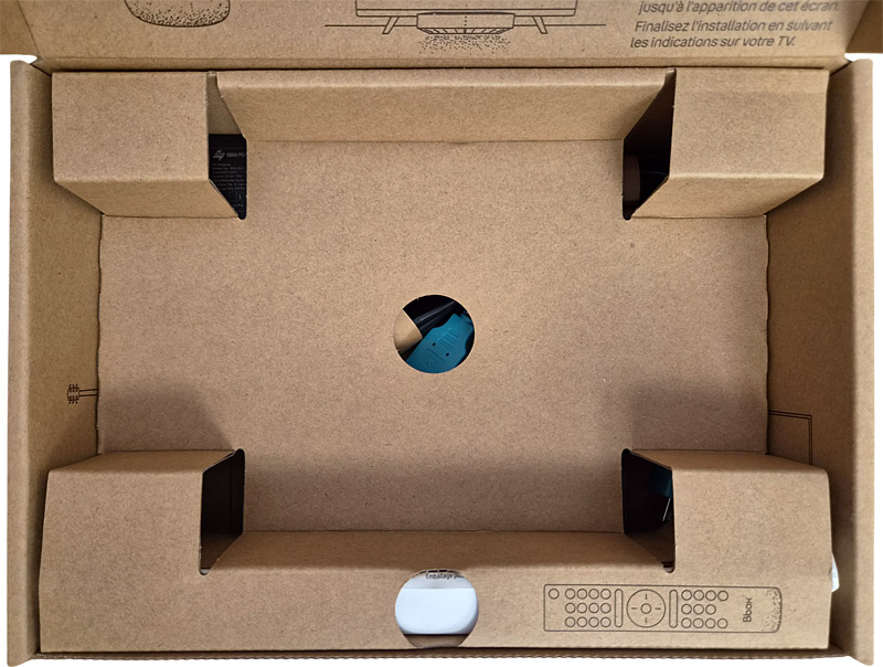 Fond de la boîte du décodeur TV 4K
